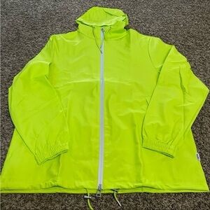 RAINS NWT Stormbreaker jacket men’s size large digital lime